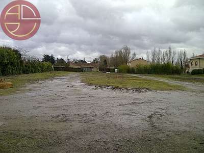 A louer terrain 2936m² à Villeneuve-Tolosane