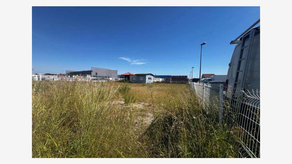 A louer terrain d'activité 1084m² Argelès-sur-Mer