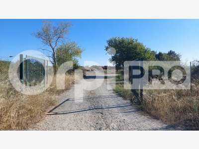 A louer terrain d'entreposage de 2000m² Manosque