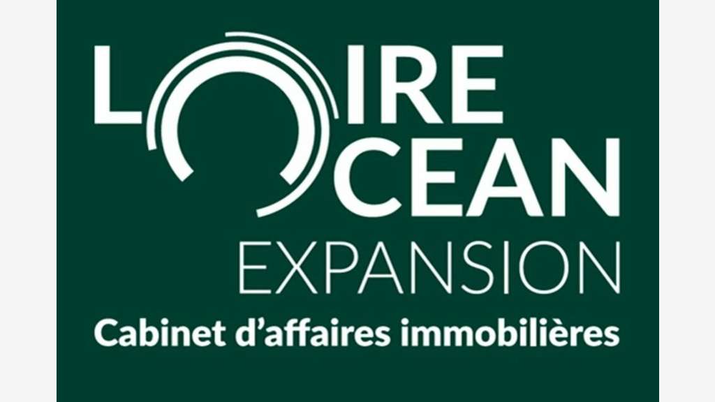 Terrain de 5300m² à louer à Nantes