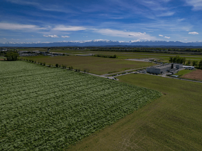 Location Terrains industriels et agricoles à Pau