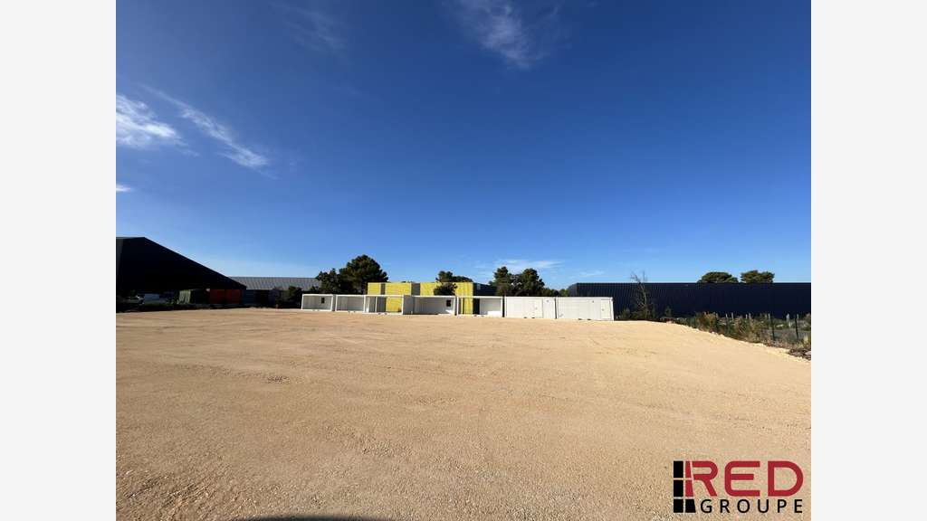 Terrain 3500m² à louer zone de Signes