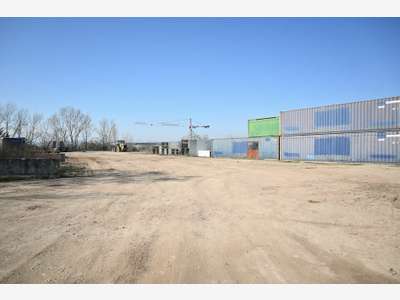 A louer terrain 3000m² sécurisé Ternay accès A7