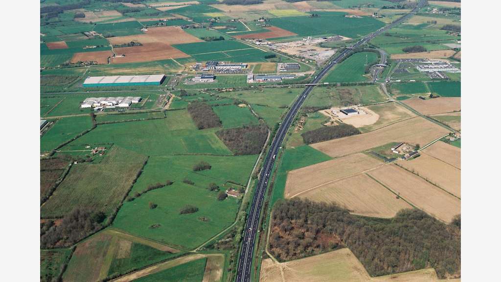 A louer terrain 1.7ha pour hôtel Sablé-sur-Sarthe