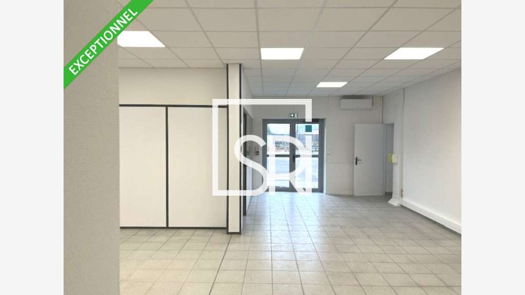 Bureaux rénovés de 200m² à louer à Thiers