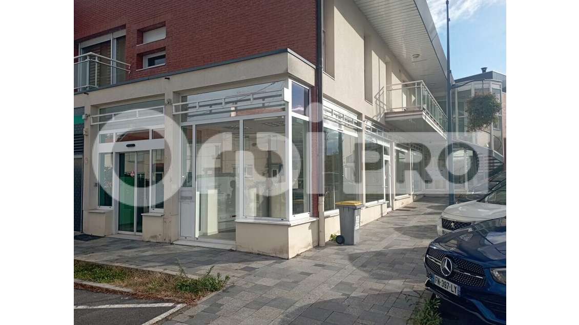 Local commercial 191m² à louer à Reims Tinqueux 