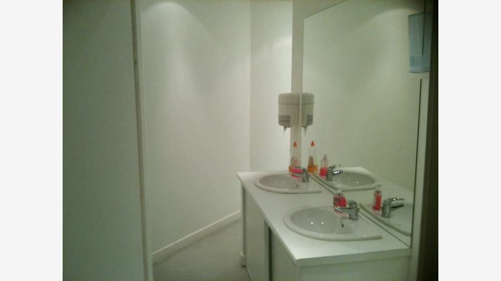 Loue bureaux 240m² Toulouse Nord Est croix Daurade