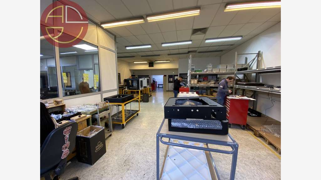 Location local 776m² à Toulouse Nord Est Fondeyre
