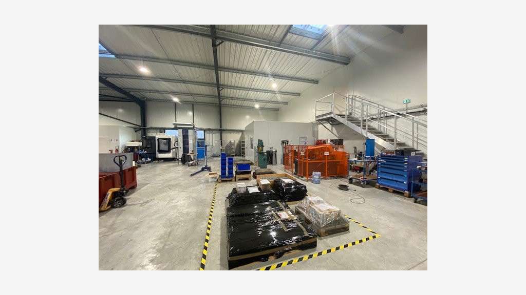 A louer local 1000m² Toulouse Nord-Est RN20