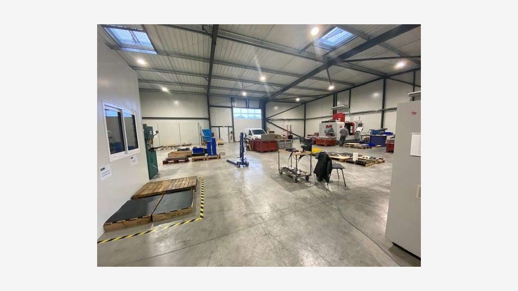 A louer local 1000m² Toulouse Nord-Est RN20