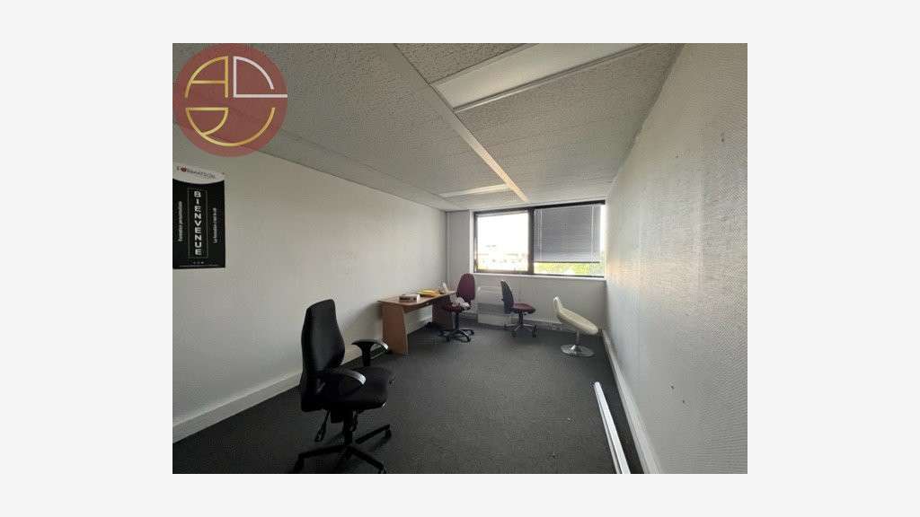 A louer bureaux 125m² à Toulouse Ouest Basso Cambo