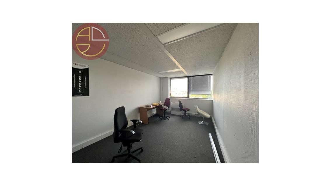 A louer bureaux 125m² à Toulouse Ouest Basso Cambo