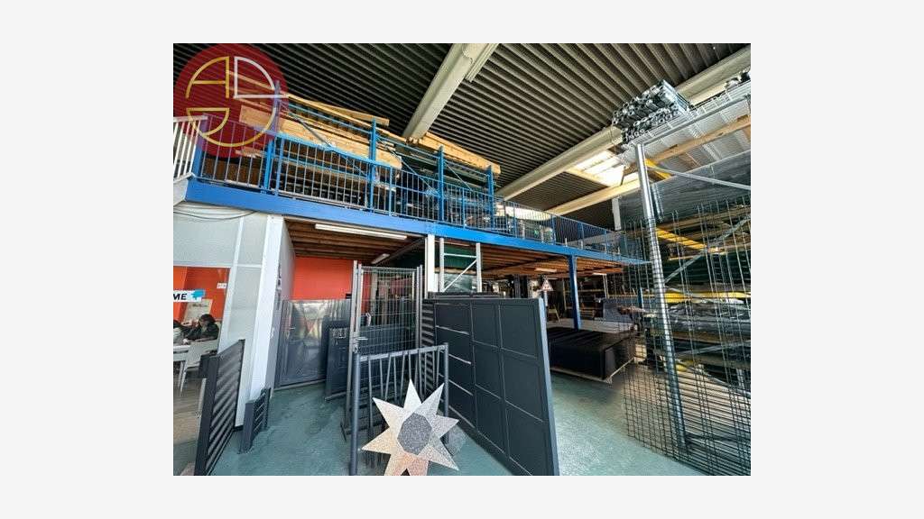 Loue local d'activité de 302m² à Toulouse Thibaut