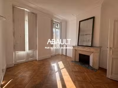 Bureaux R+4 à louer Toulouse proche Capitole