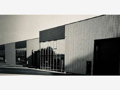 Loue local commercial 870m² Villefranche-sur-Saône