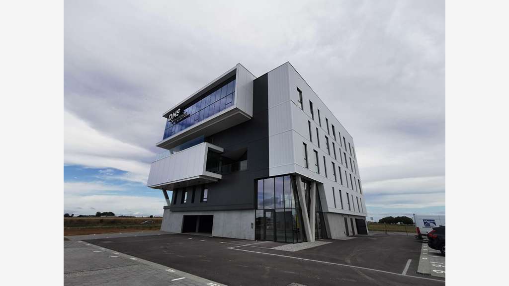 A louer bureau haut standing 178m² à Bretteville