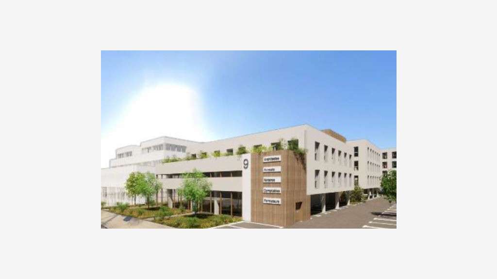 Vente bureaux de 156m² proche gare à La Rochelle