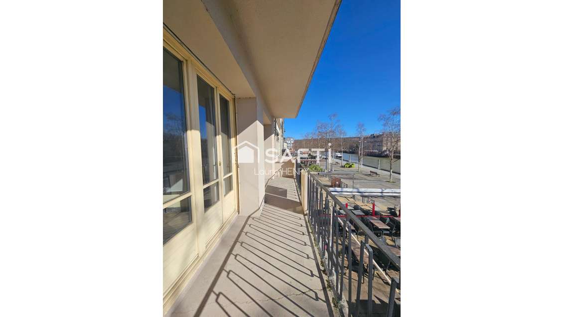 Vente ancien cabinet dentaire 82m² r+1 à Verdun