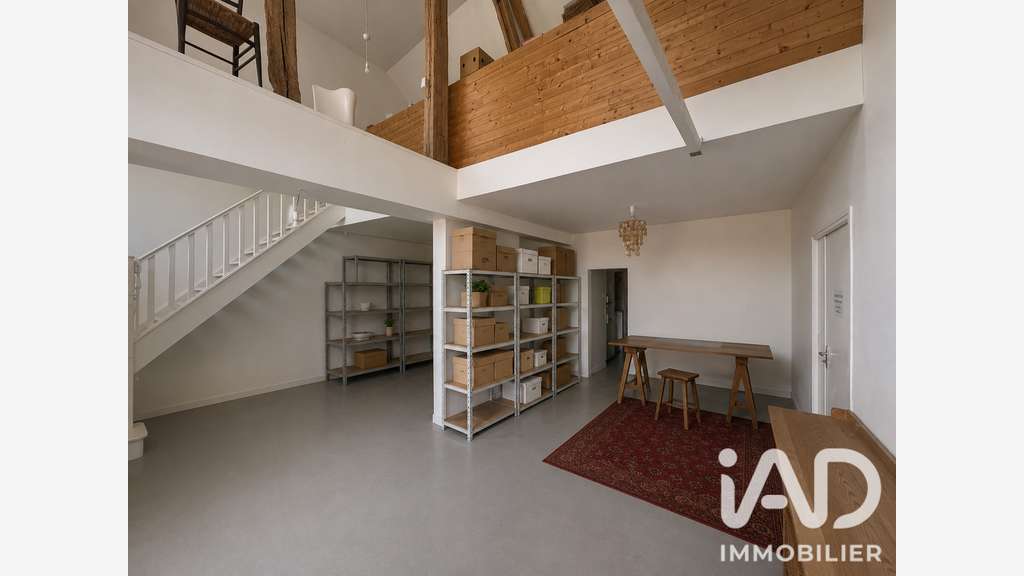 Vente local commercial 74m² à Sablonnières