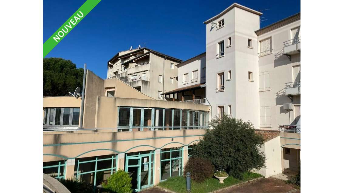 Ancienne maison de retraite à reprendre Ardèche