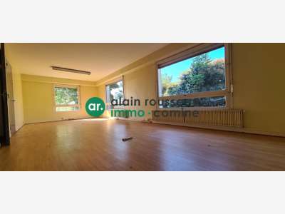 A vendre bureaux 640m² à Sainte-Gemmes-sur-Loire