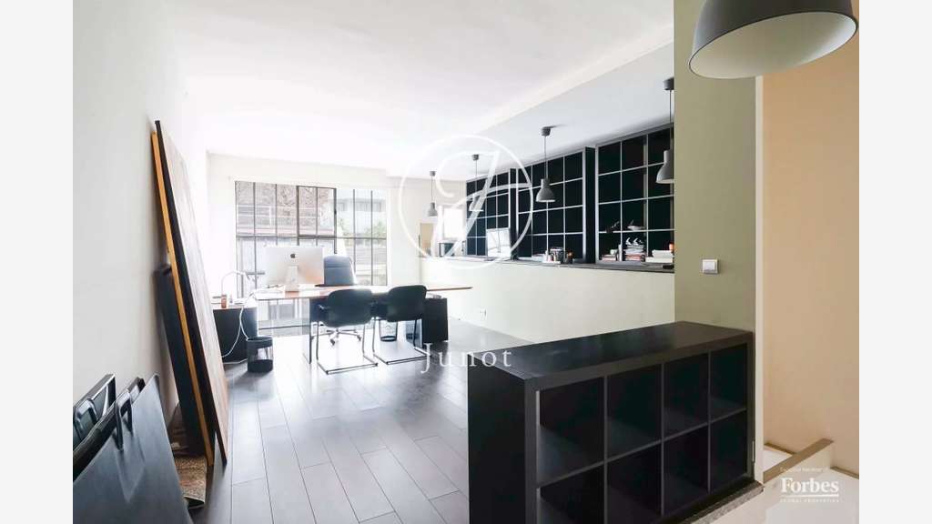 AV atelier d'artistes Paris 17e Guersant / Ternes