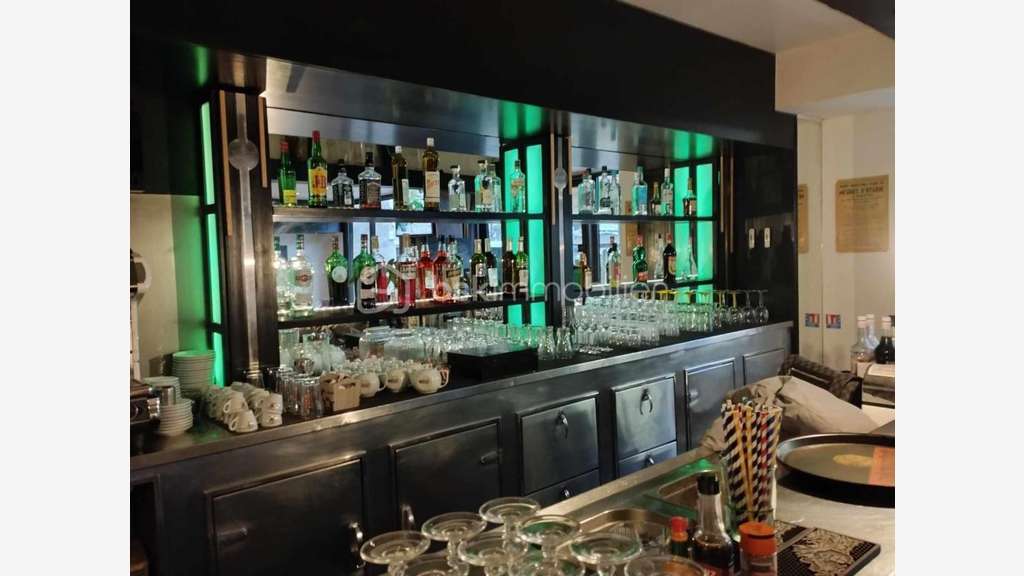 Cède droit au bail brasserie de 150m² à Mandelieu