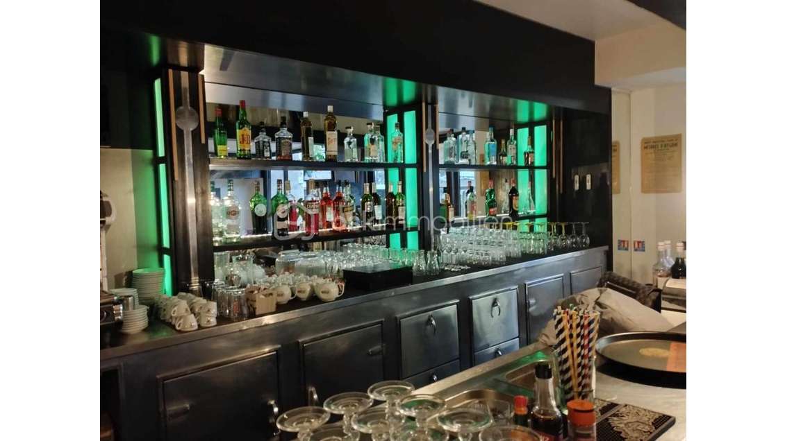 Cède droit au bail brasserie de 150m² à Mandelieu