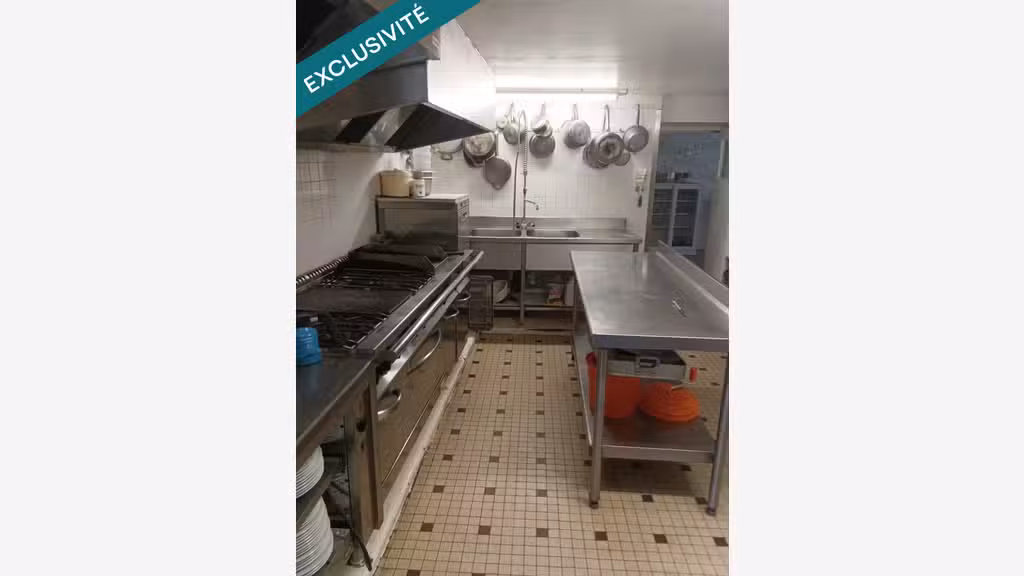 Cède bail restaurant 180m² à Vallieres-Les-Grandes