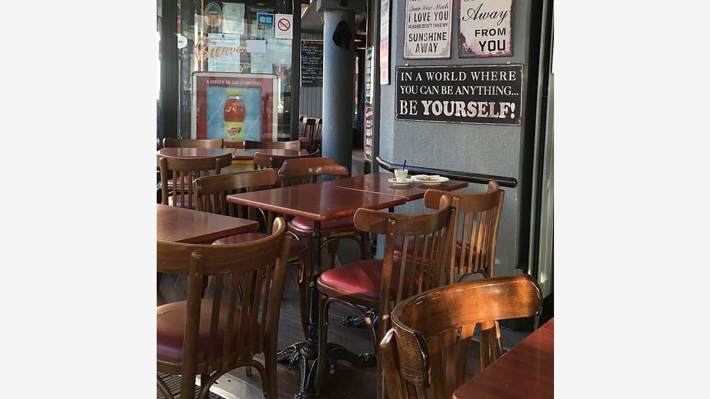 Vente murs et fonds restaurant bar à Paris 75018