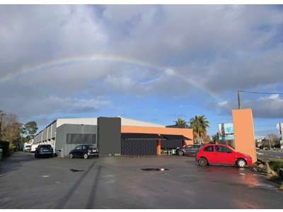 Vente Immeubles commerciaux / Mixtes au Haillan