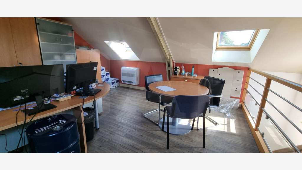 Vente local 759m² empl premium Bréal-sous-Montfort