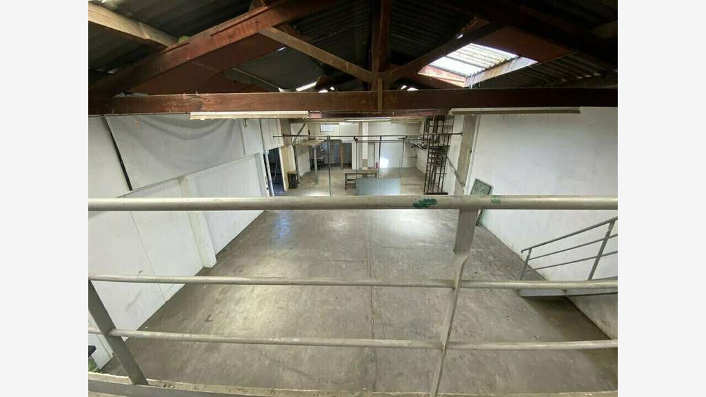 Vente bâtiment entrepôt 510m² Belle de Mai 13003