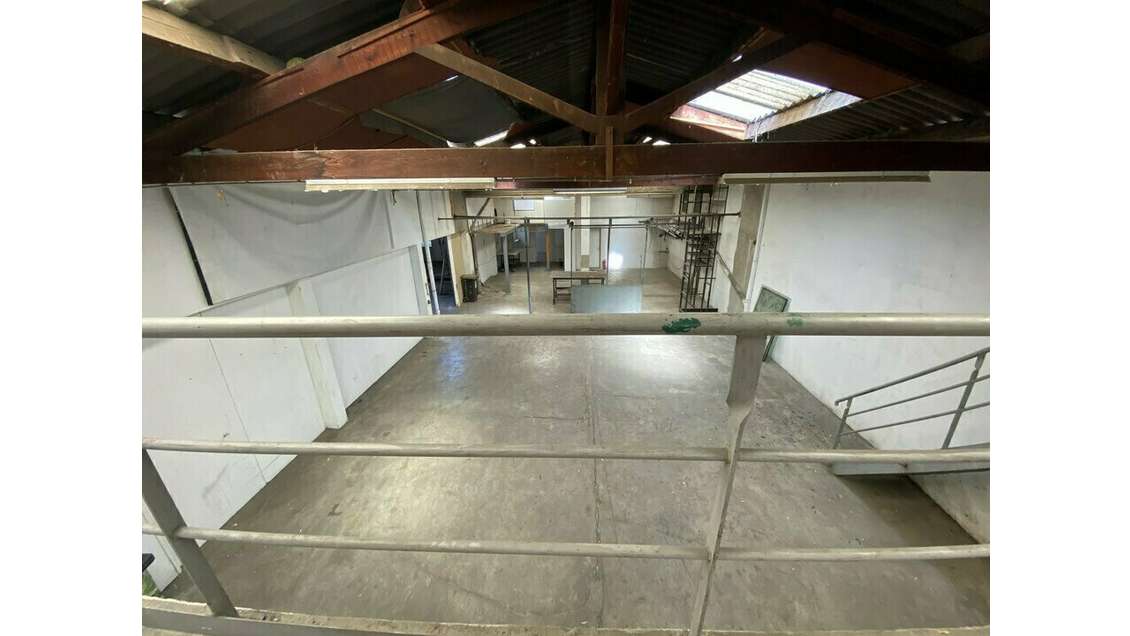 Vente bâtiment entrepôt  510m² Belle de Mai 13003