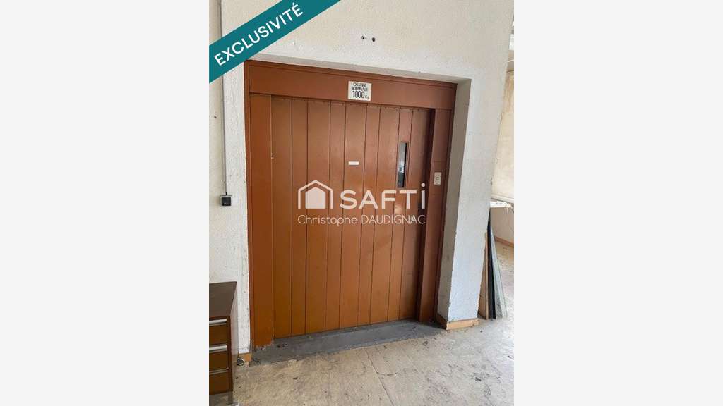 Exceptionnel grand bâtiment 1300m² à Bitschwiller