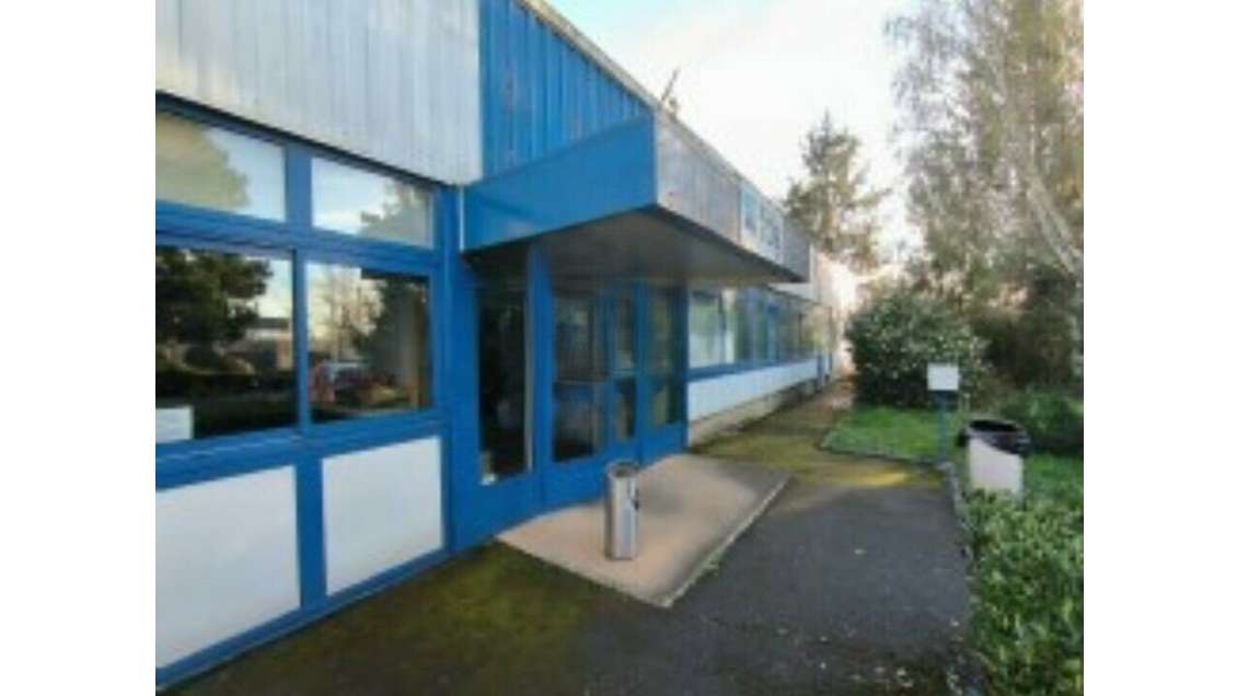 Vente bâtiment industriel 9800m² à Objat