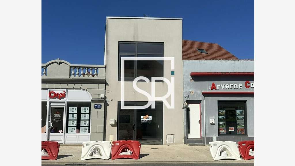 Vente local cial bureaux 76m² Bellerive-sur-Allier