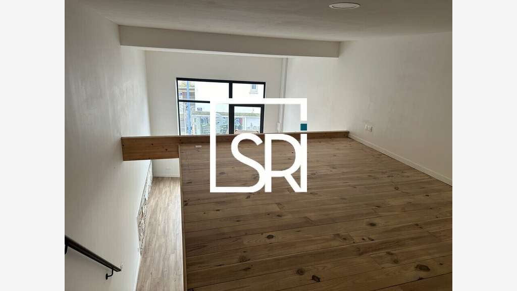Vente local cial bureaux 76m² Bellerive-sur-Allier