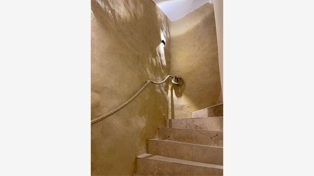 A vendre bien d’exception beau village Luberon