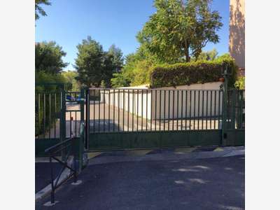 Vente box fermé loué à Marseille 9ème Bonneveine