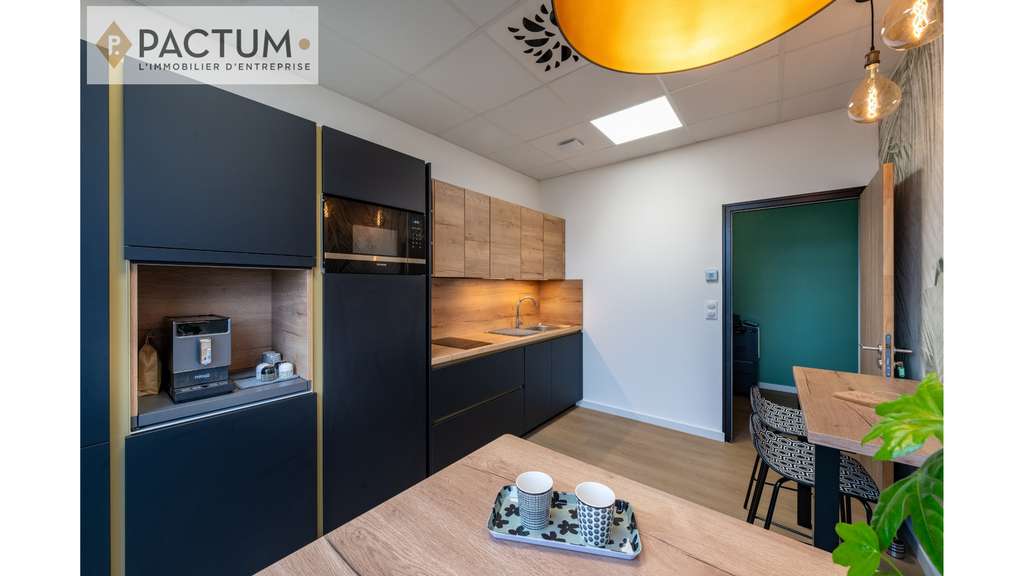 À vendre - Bureaux 92 m² de standing 