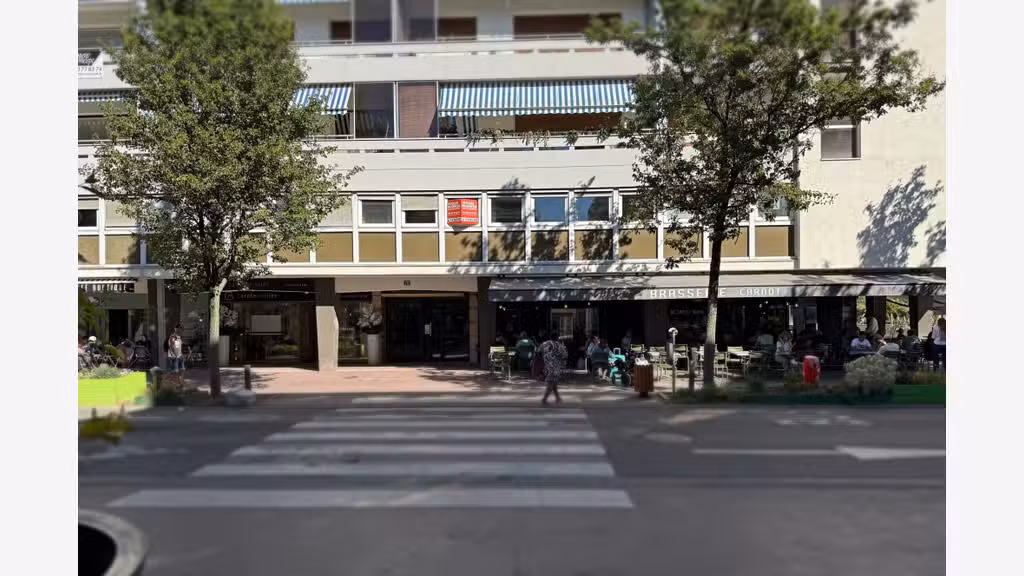 EXCLUSIVITÉ local professionnel 151m² R+1 Annecy