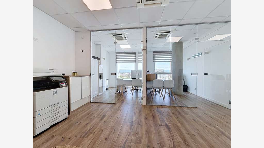 Vente bureaux de 70m² au 4ème étage à Annemasse