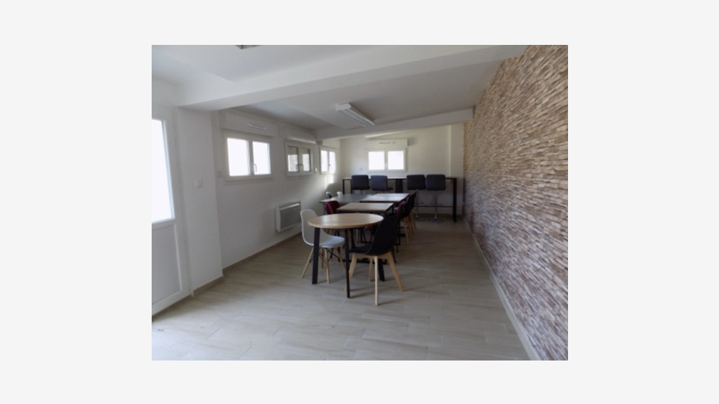 Vente bureaux 350m² à Bagnols-sur-Cèze
