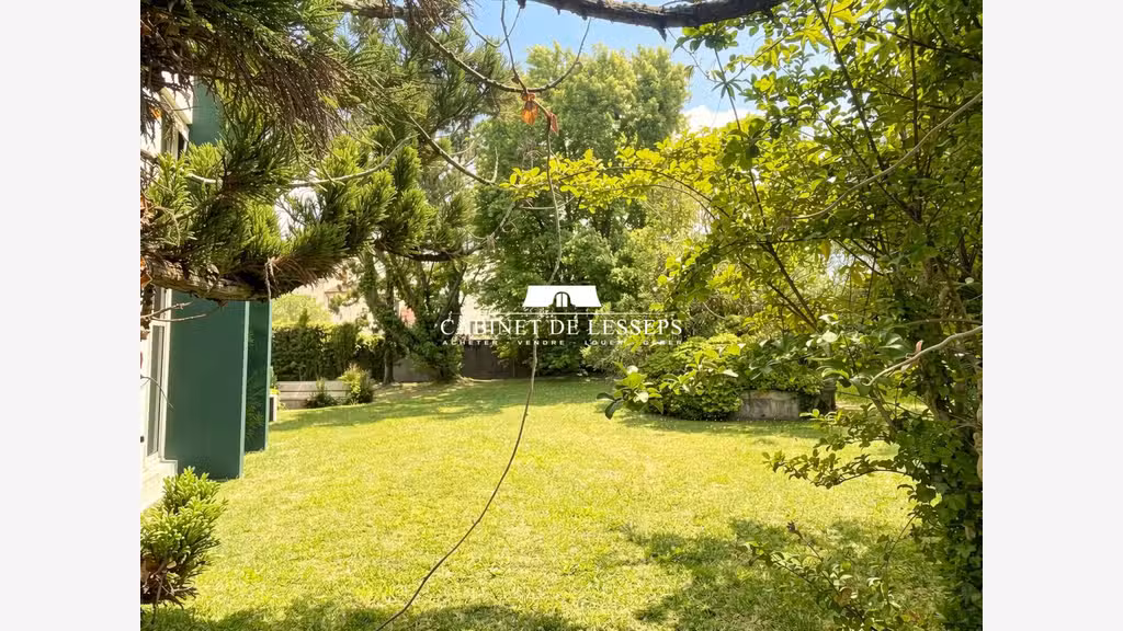 AV appartement de 108m² lumineux Bayonne Arènes