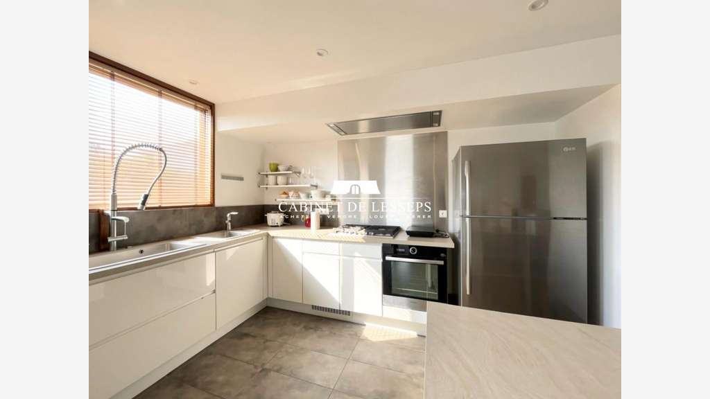 AV appartement de 108m² lumineux Bayonne Arènes