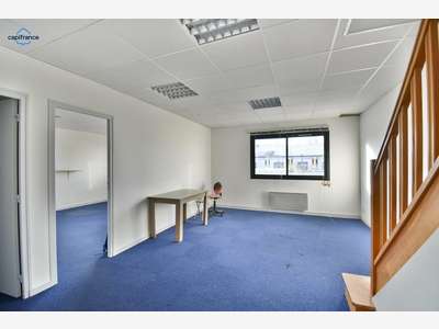 Local bureaux de 91m² à vendre en ZFU à Blois (41)