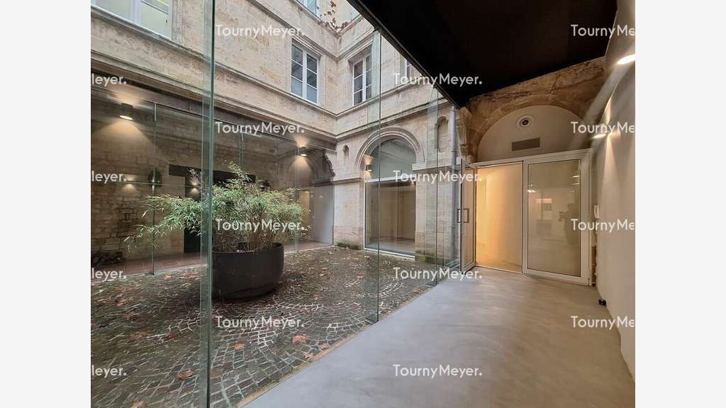 BUREAUX A VENDRE - QUINCONCES