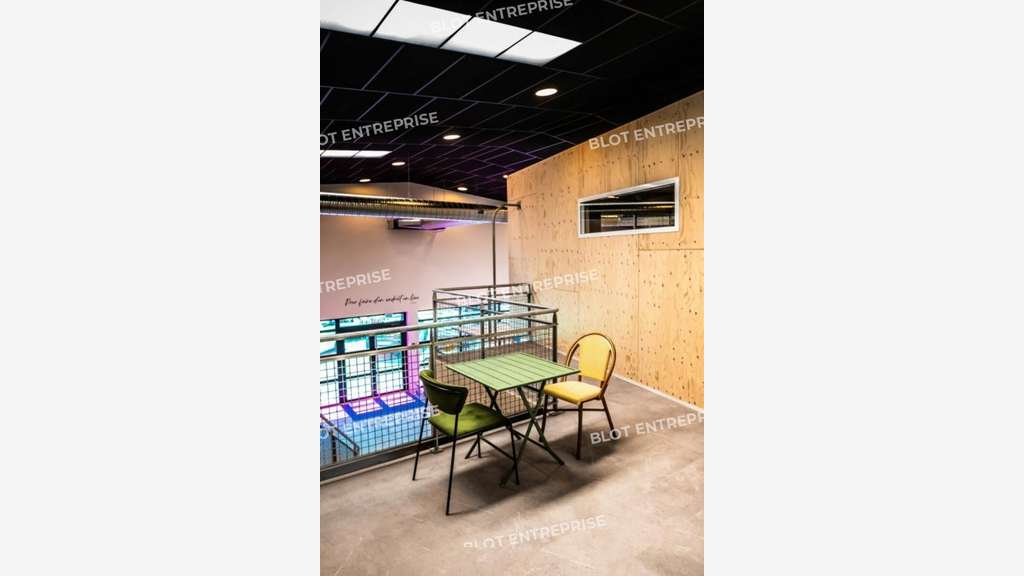 À vendre bureaux 995m² accès PMR à Brest