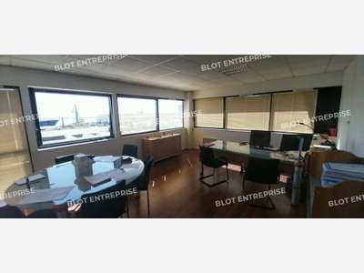 À VENDRE / À LOUER - BUREAUX - 380 m² - BREST